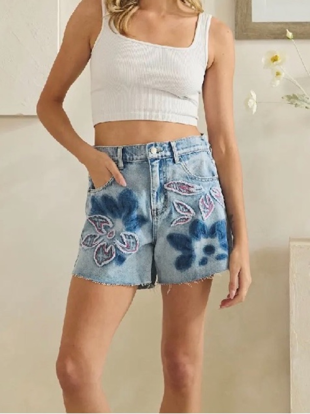 Oli & Hali Floral Appliqué Denim Shorts NWT Size XL